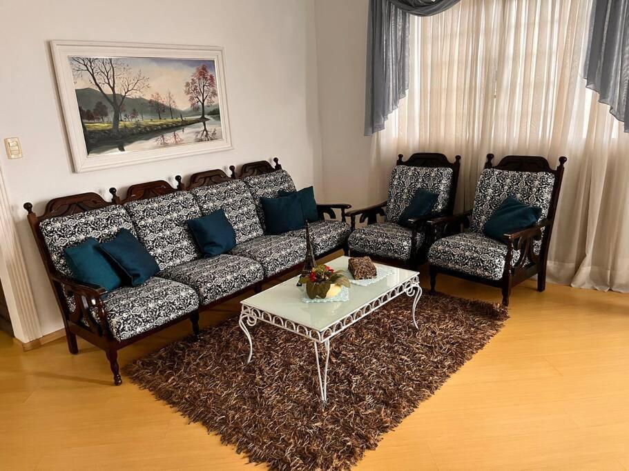 Casa de férias Triplex 5 Min Do Jardim Botanico Curitiba